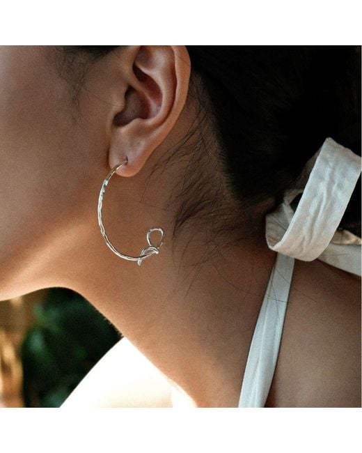 Every Wave Metallic Ribbon