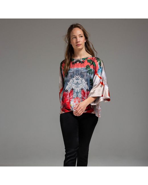 ARTISTA Red Yoko Blouse