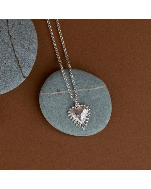 Zoe & Morgan Metallic Mini Heart Rays Necklace