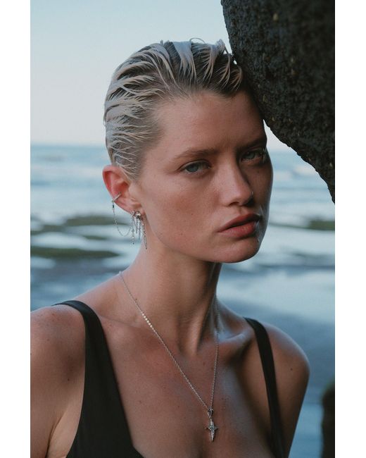 Aaria London Metallic Astari Pendant Neckace