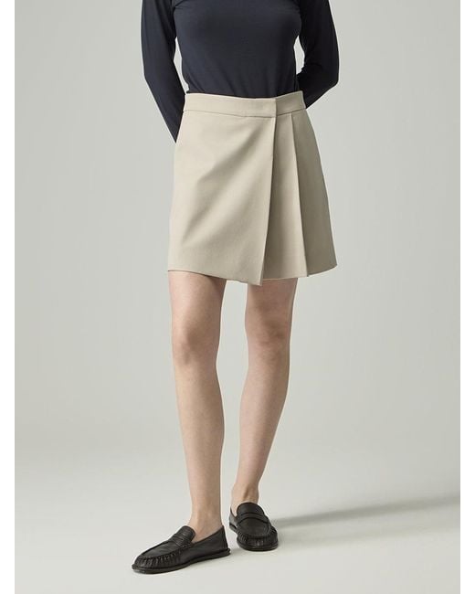 Elune Mode Gray Neutrals Wrap Pleat Skort _ Soft Sand