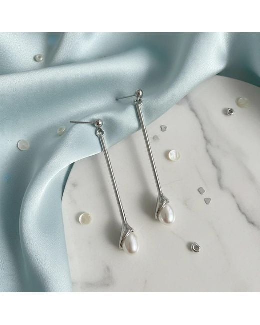 Angel Barocco Metallic Minimalist Pearl Drop Bar Earrings