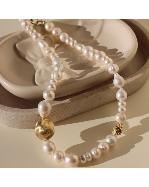 Larsuu Metallic Pearl Necklace