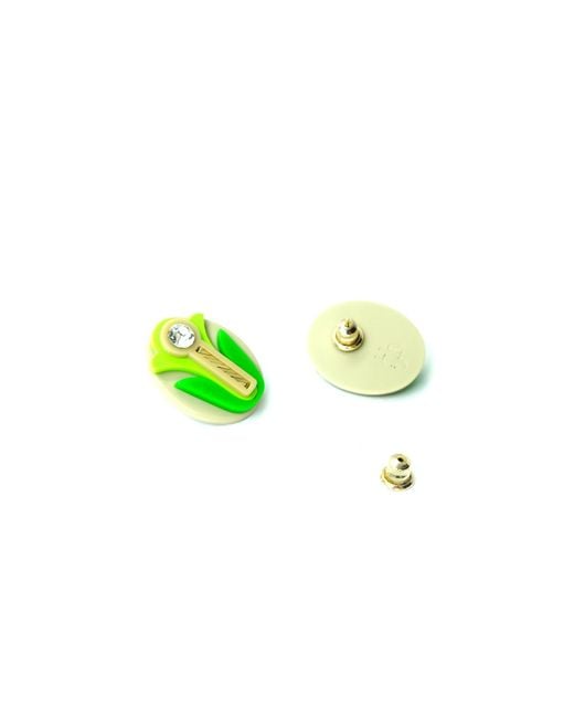 Gissa Bicalho Green Acrylic Handmade Earring Camafeu Flower