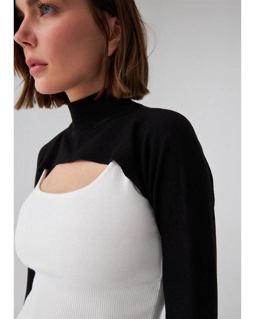Peraluna Mock Neck Long Sleeve Knitwear Super Crop Top in Black | Lyst UK