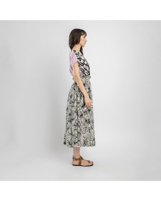 ARTISTA Gray Neutrals Rosy A-Line Midi Skirt