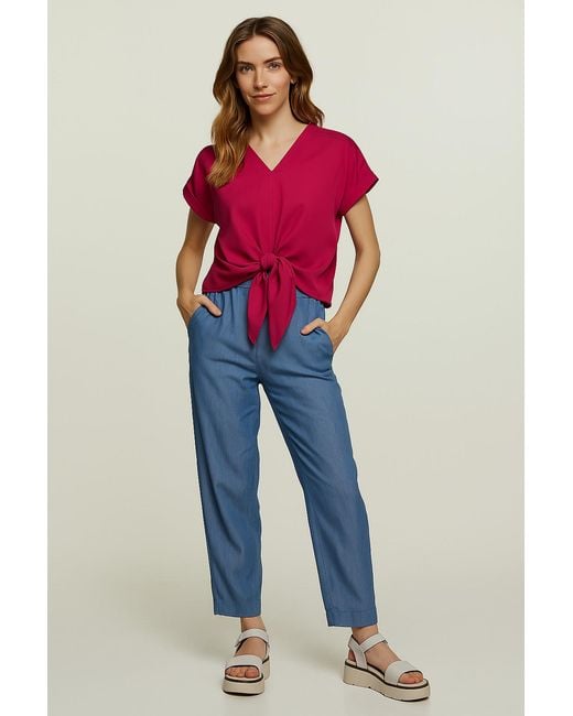 Conquista Red Tie-Front Blouse