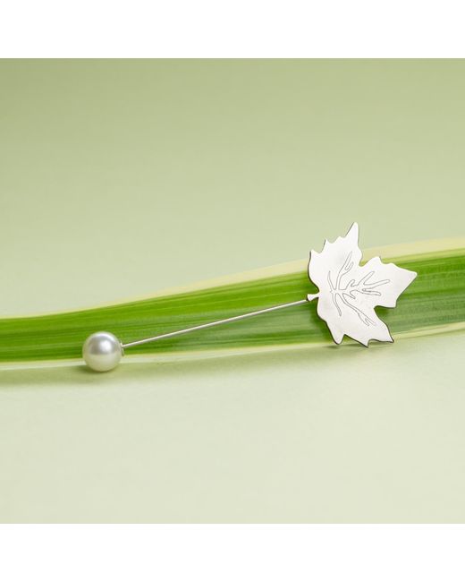 Silver Moon White Sterling Brooch – Maple Leaf Silhouette