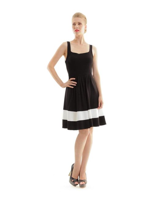 Conquista Black Contrast Panel Detail Dress