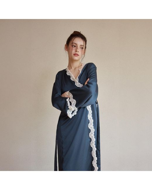Luna Luz Blue Clara Silk-Satin Slip & Robe Set