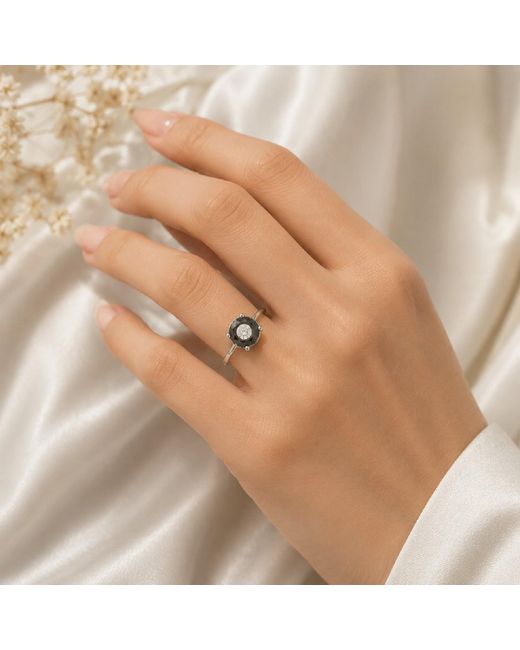 Artisan Metallic 18K & Diamond Round Solitaire Ring