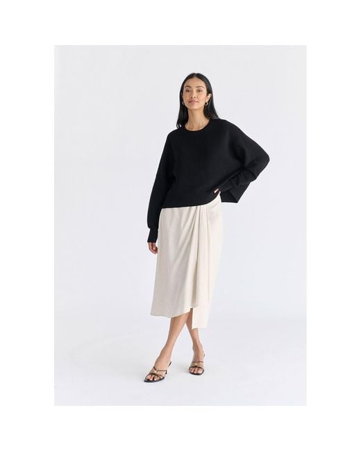 Paisie Black Cropped Ribbed Jumper