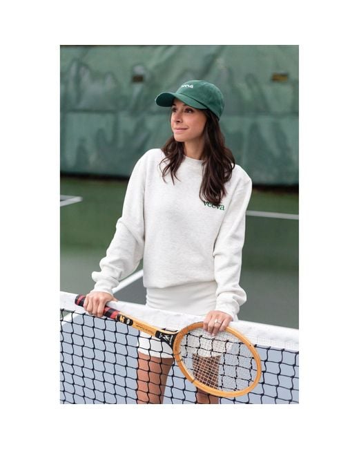 Veeva White Crewneck Sweatshirt