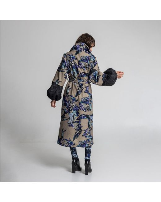 ARTISTA Blue Crystal Overlapped Printed Coat