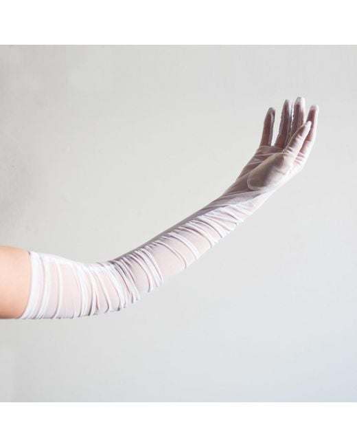 Ioana Ciolacu White Dove Gloves