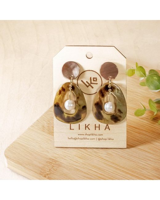 LIKHÂ Metallic Tiger Hollow Mother-Of-Pearl Earrings