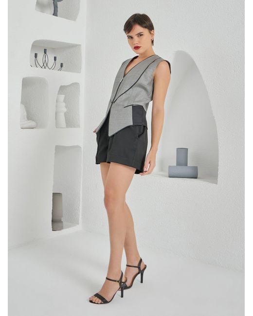 Lumina Eligma Black Multi Fold Vest