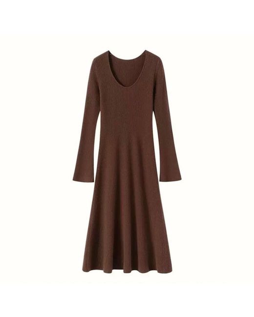 Wjy Studio London Women's Brown Cashmere Slim-Fit Versatile Mid-Length Skirt & Stretch Sweater Dress Wjy Studio London Women's Brown Cashmere Slim-Fit Versatile Mid-Length Skirt & Stretch Sweater Dress