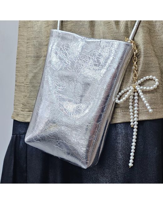Farra Metallic Bowknot Freshwater Pearls Bag Charm