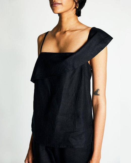 REISTOR Black The Wandering Wave Hemp Top