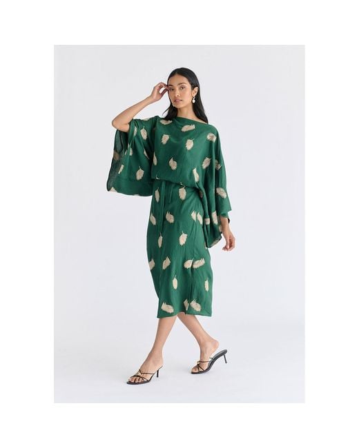 Paisie Green Leaf Embroidered Kimono Sleeves Midi Dress