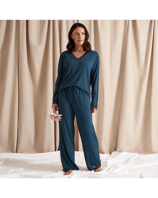 Pretty You London Blue Bamboo Lace V-Neck Pyjama Set