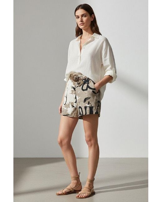 Conquista Multicolor Art-Print Linen-Blend Belted Shorts