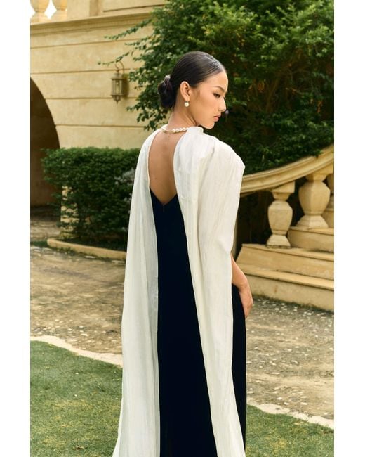 Silk and Bears White Hand-Dyed Pearl Mulberry Silk Bridal Shawl — 85 300Cm