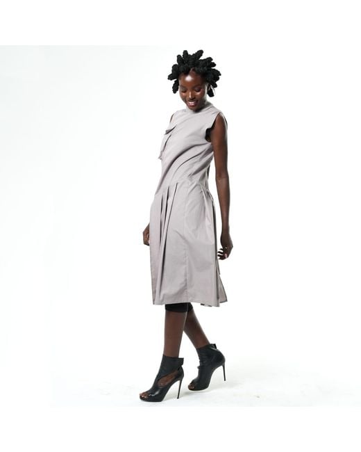 Metamorph Gray Sleeveless Pleated Tunic With Front Pocket