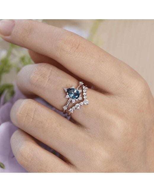 Azura Jewelry New York White Twinkle Band Ring Vermeil