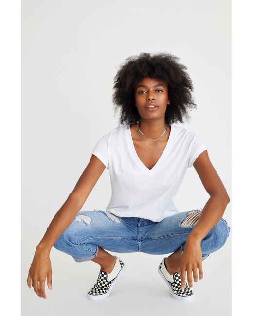 LOVETRUST White Patti Tee