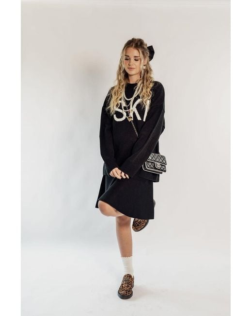 Rave on Trend Blue Knit Crew