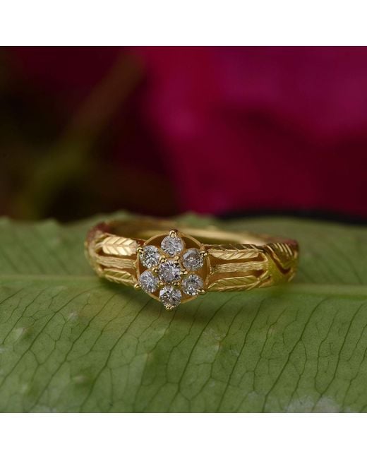 Emma Chapman Jewels White Diamond Passion Ring