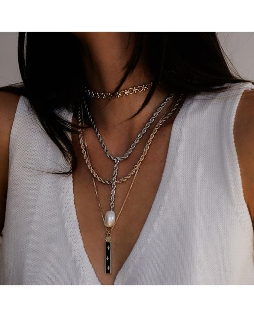 Leeada Jewelry Metallic Bryn Pearl Lariat Necklace