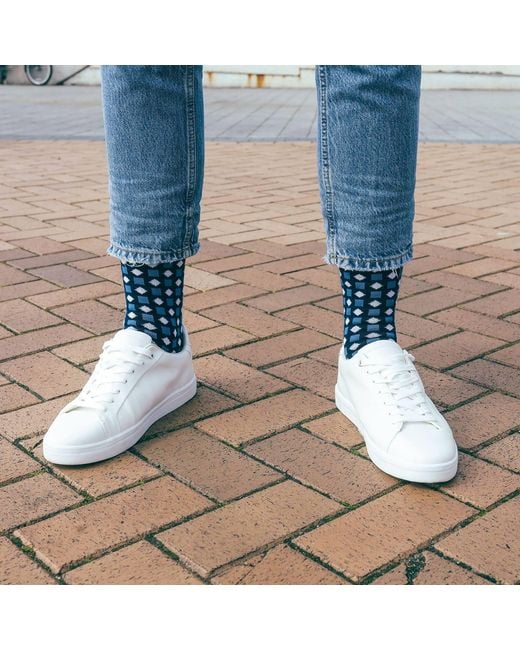 Peper Harow - Made in England Blue Diamonds Socks for men
