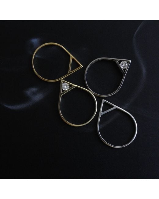 Gutta Design Metallic Triangle Ring Plated