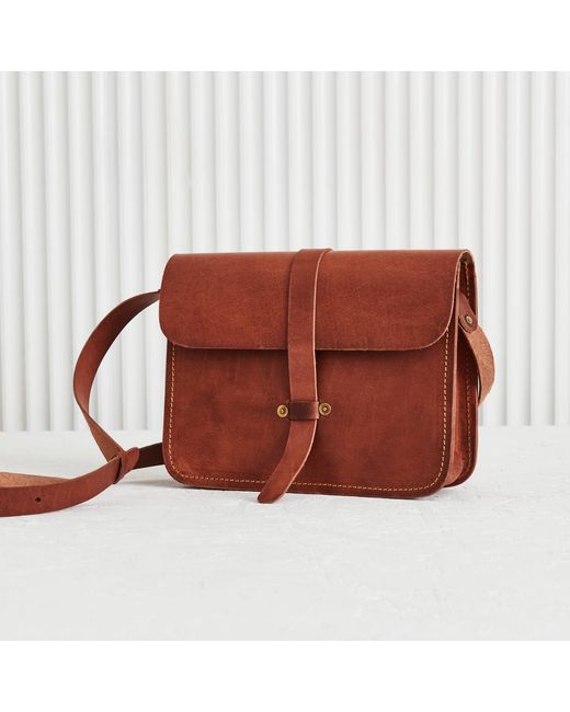 VIDA VIDA Brown Full Grain Leather Bag With Lifetime Guarantee