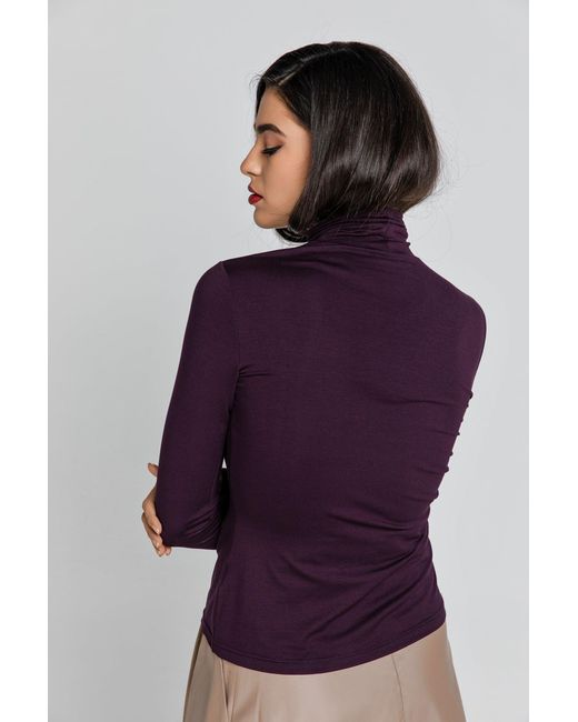 Conquista Purple Turtle Neck Top By