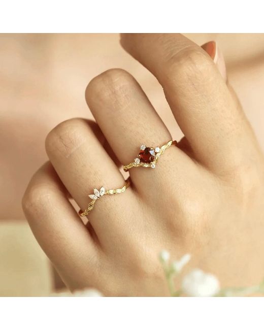 Azura Jewelry New York Metallic Flaming Heart Mozambique Garnet Vermeil Ring Set