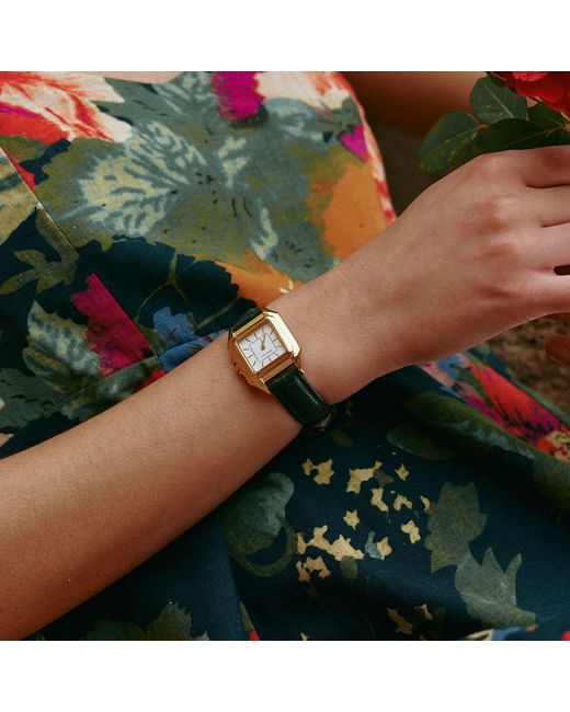 Retro Chic Metallic Loyal Watch