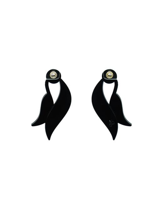 Gissa Bicalho Black Acrylic Handmade Earring Leaf Deco