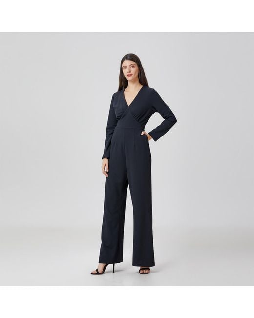 Smart and Joy Black V-Cleavage Jumpsuit