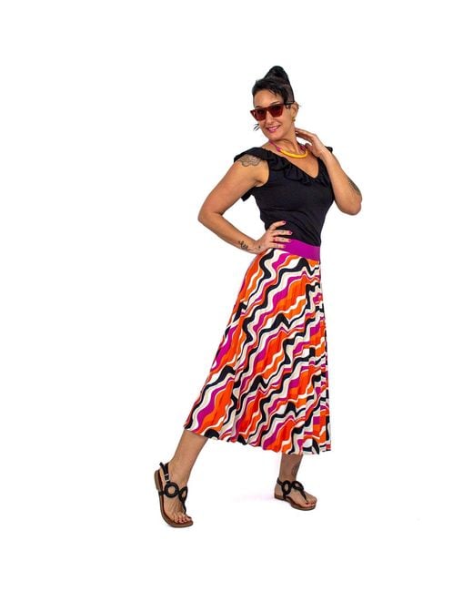 Lalipop Design Red Half-Circle Pleated Midi Skirt With Colorful Wavy Print