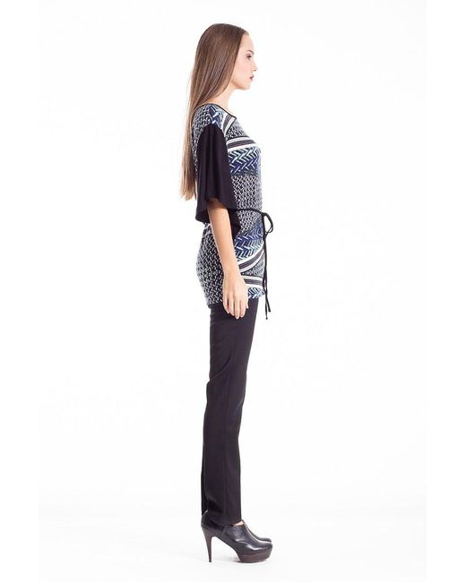 Conquista Black Striking Print Tie Waist Top