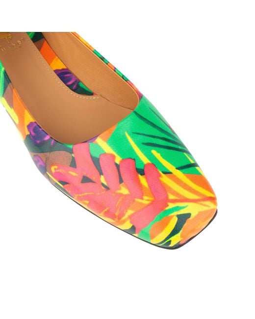 Embassy London USA Multicolor Ballerina