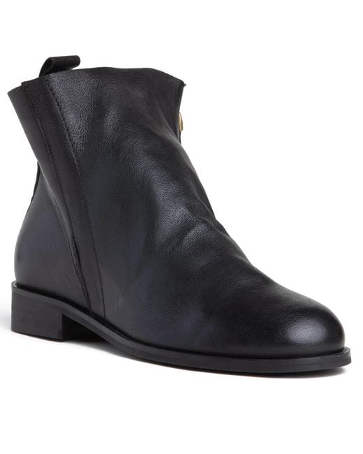 Beautiisoles by Robyn Shreiber Made in Italy Black Renata Leather Chelsea Flat Ankle Bootie