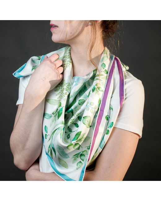 Jessie Zhao New York Green Double Sided Silk Scarf Of The Color Of Breeze