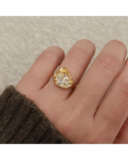 Agora Jewellery Metallic Calla Swarovski Stone Plated Ring