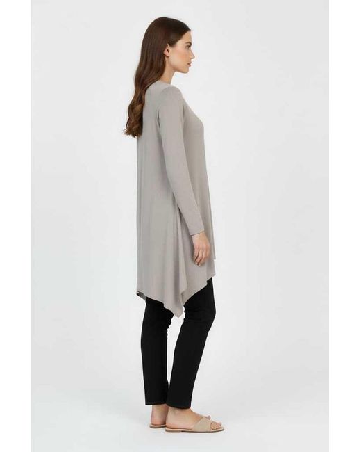 Conquista Gray Asymmetric Longline Top With Modern Single-Button Detail