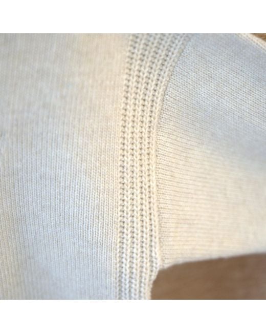 Nuvv Collection Natural Neutrals Cashmere And Wool Blend Round Necked Knit Sweater – Soft Neutral Tone